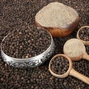 250 GR TANE KARABİBER