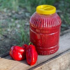 5 KG Biber Salçası Acı